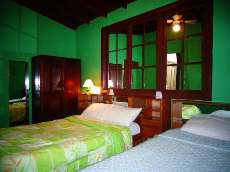 Hemingway Inn San José Esterno foto