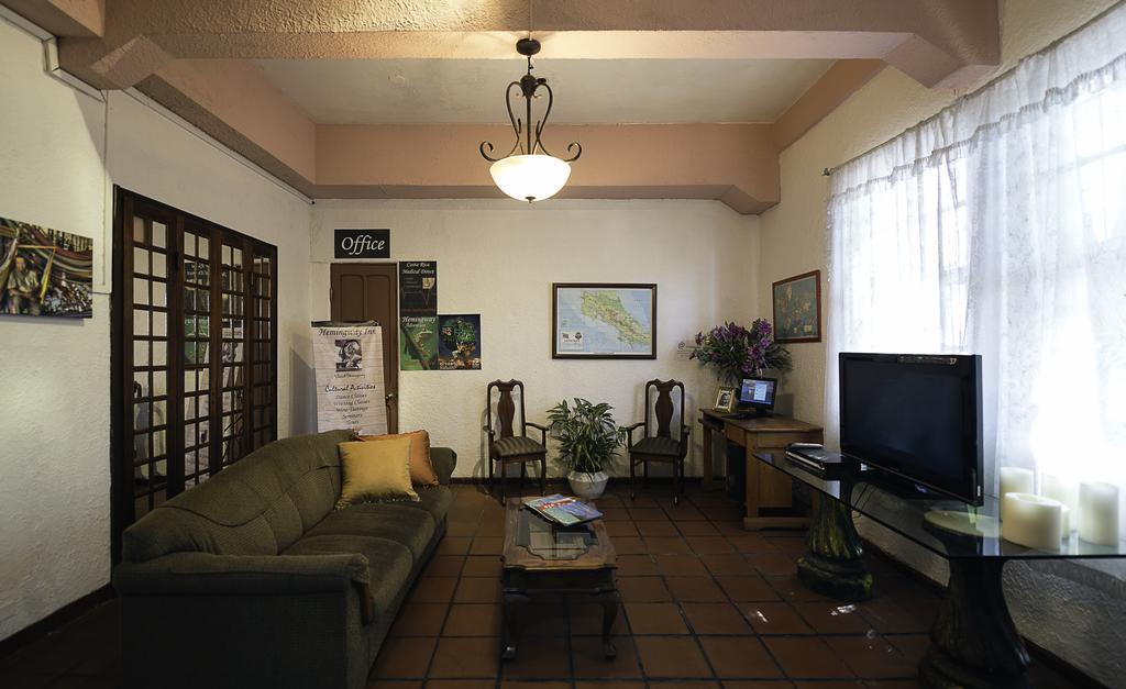 Hemingway Inn San José Esterno foto