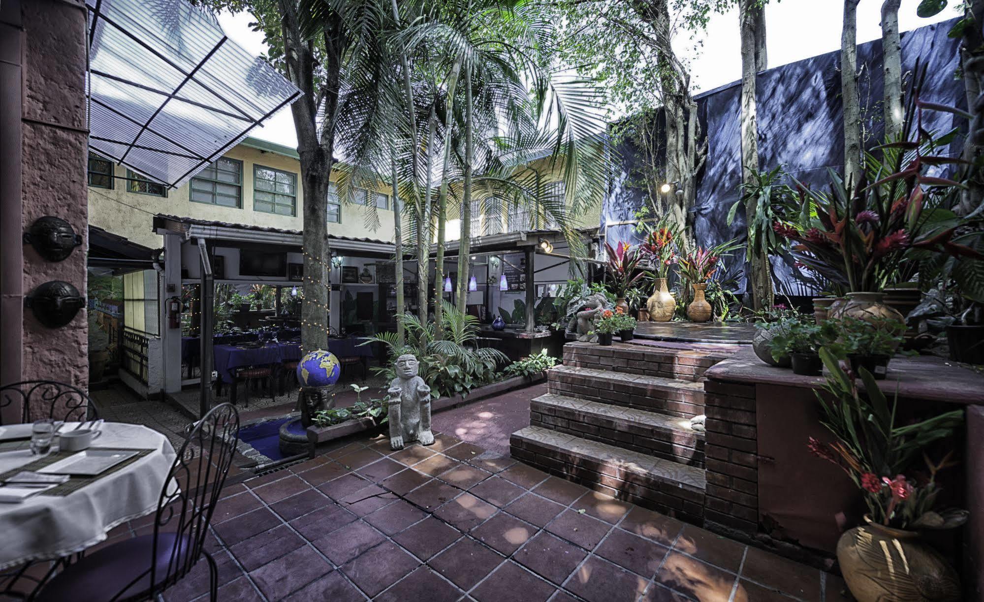 Hemingway Inn San José Esterno foto